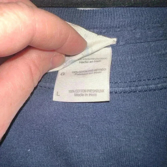 Large Coastal Classics Hermosa Beach Tshirt with American flag with rip curl. - Picture 4 of 6